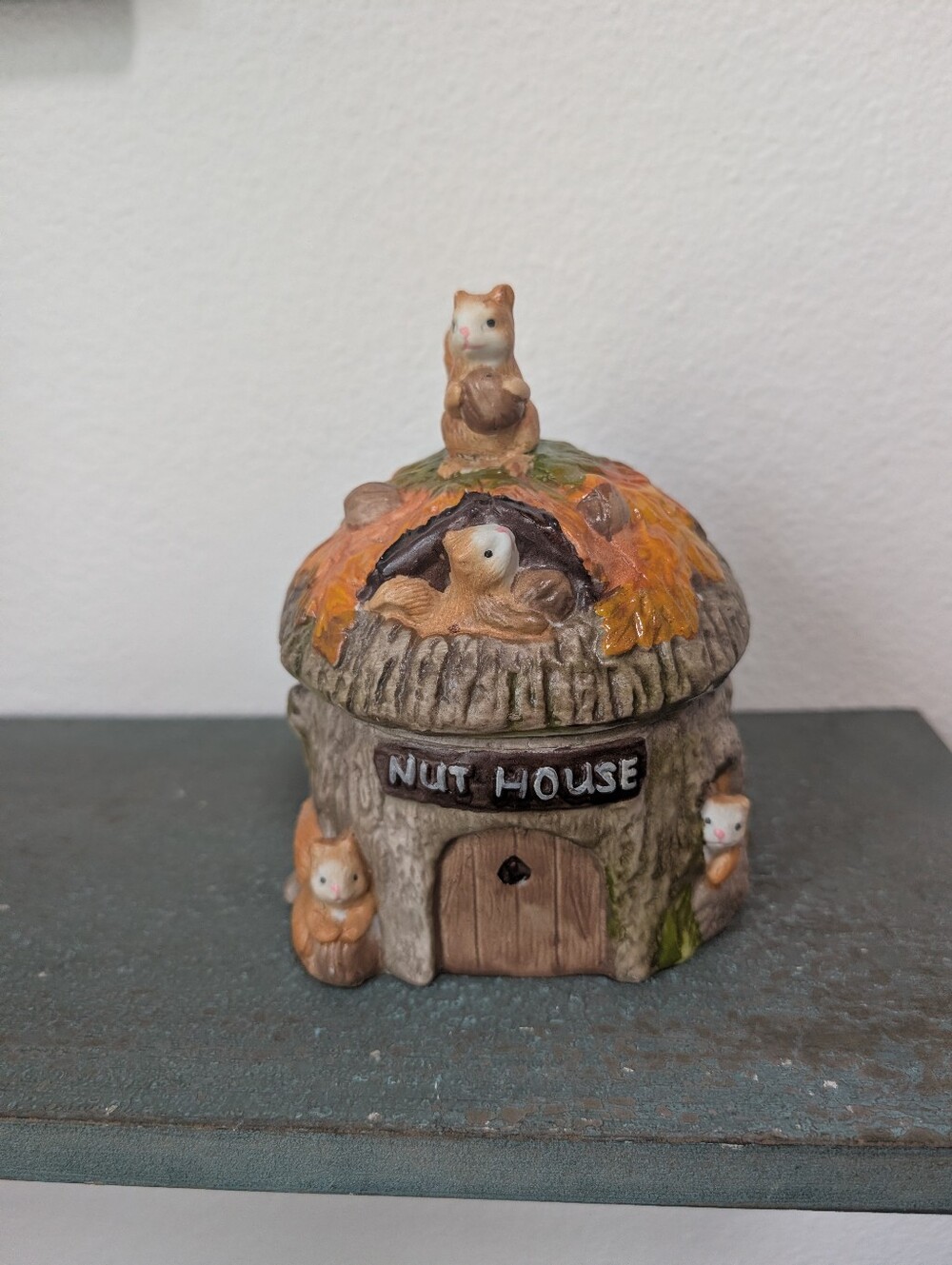 Vintage Ceramic Squirrel NUT HOUSE Candy Nut Canister Jar Tree House CottageCore